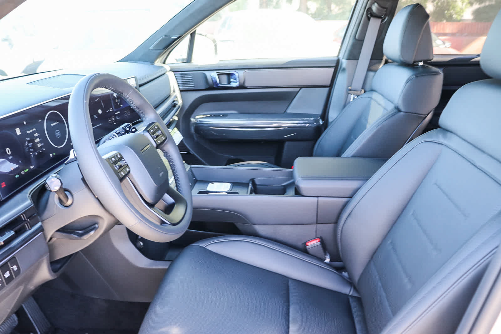 New 2026 Hyundai Santa Fe Calligraphy FWD image 24