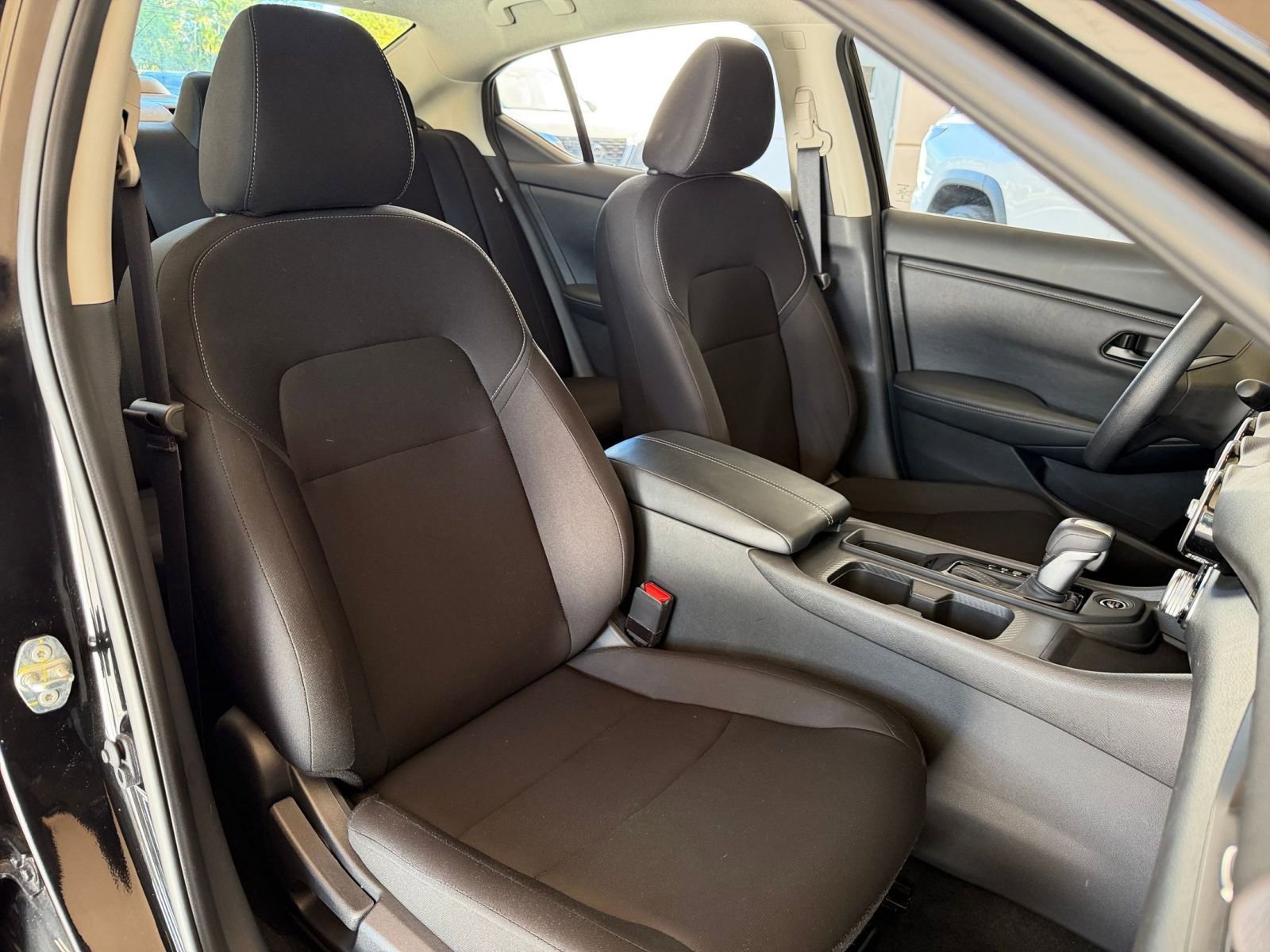 Used 2025 Nissan Sentra S image 30