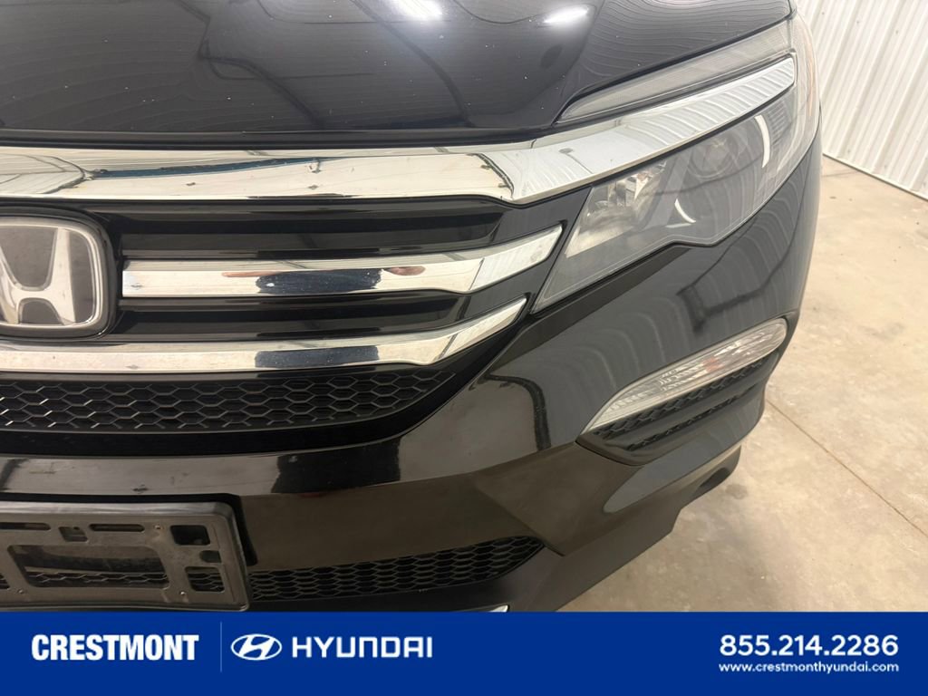 Used 2016 Honda Pilot Elite image 6