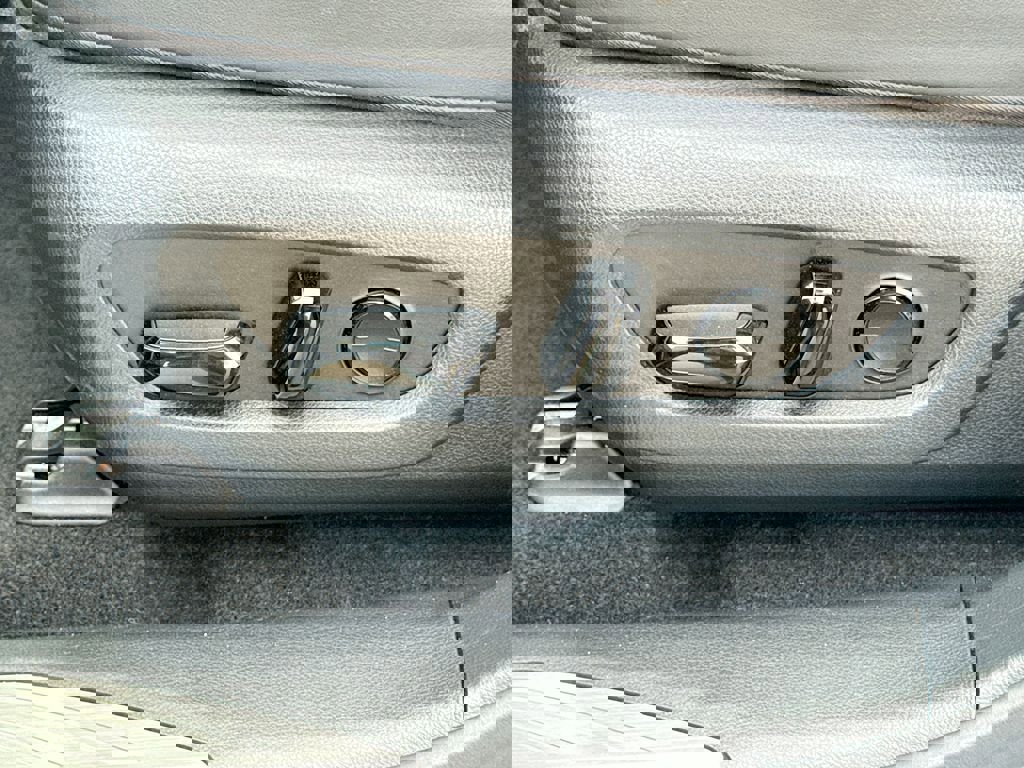 Used 2024 Lexus RX 350 Premium w/ Accessory Package (Z1) image 15