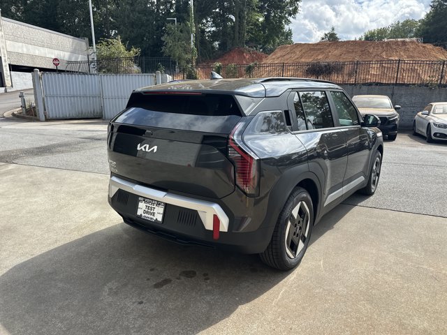 New 2027 Kia EV3 FWD image 18