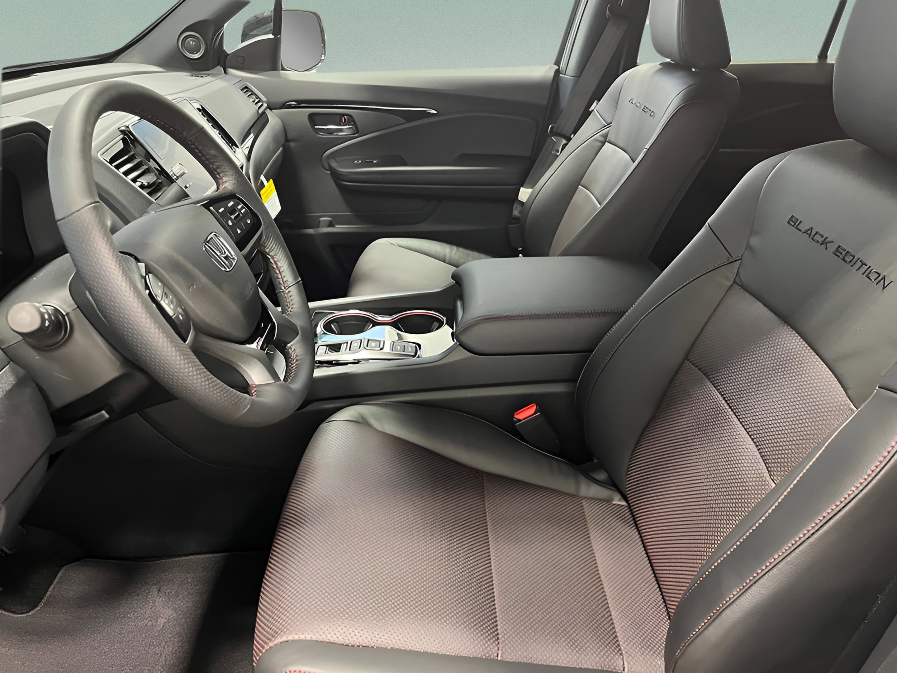 New 2026 Honda Ridgeline Black Edition image 13