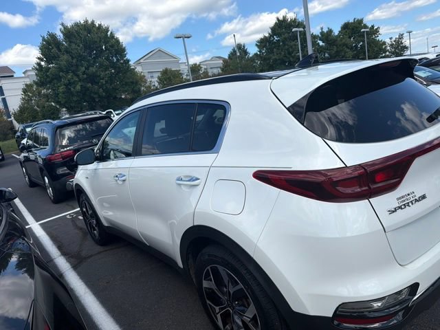 Used 2022 Kia Sportage EX w/ EX Technology Package AWD/4WD image 5