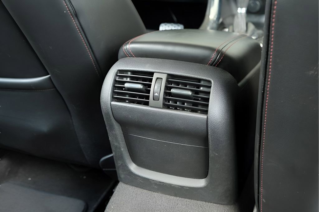 Used 2017 Chevrolet SS RWD image 34