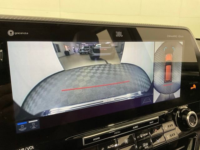 Used 2022 Toyota Highlander Platinum image 12