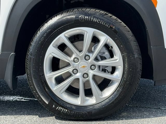 New 2026 Chevrolet TrailBlazer LS w/ LS Convenience Package AWD/4WD image 16
