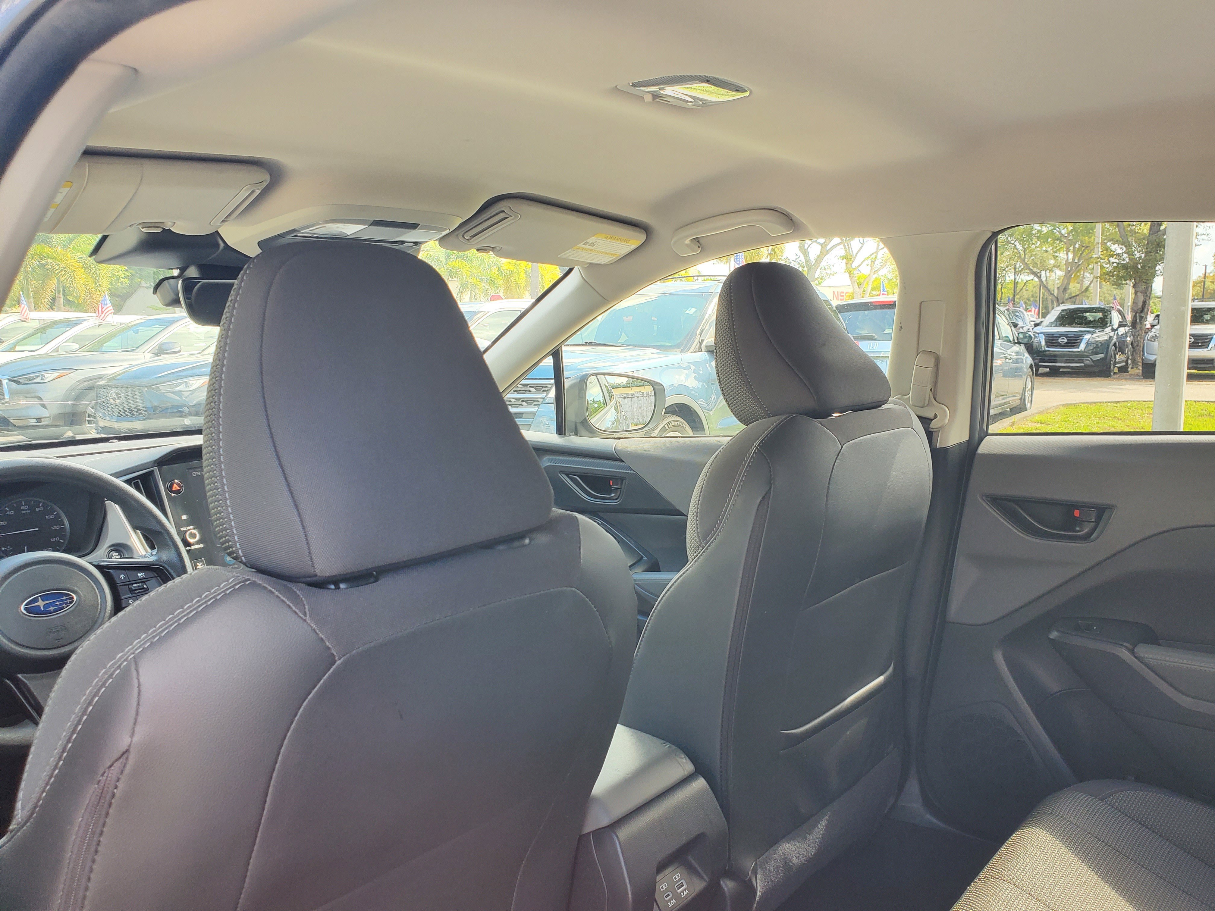 Used 2024 Subaru Crosstrek 2.0i Premium image 11