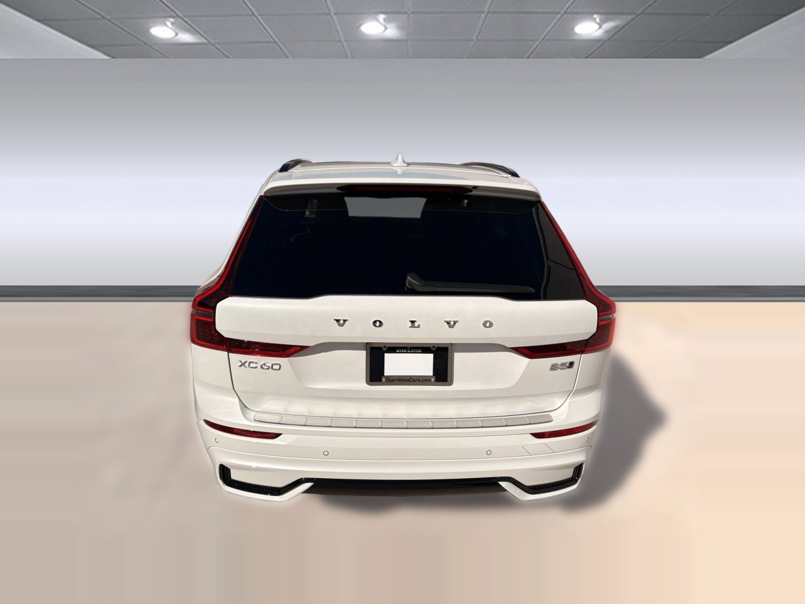 Used 2026 Volvo XC60 B5 Plus w/ Protection Package Premier image 10