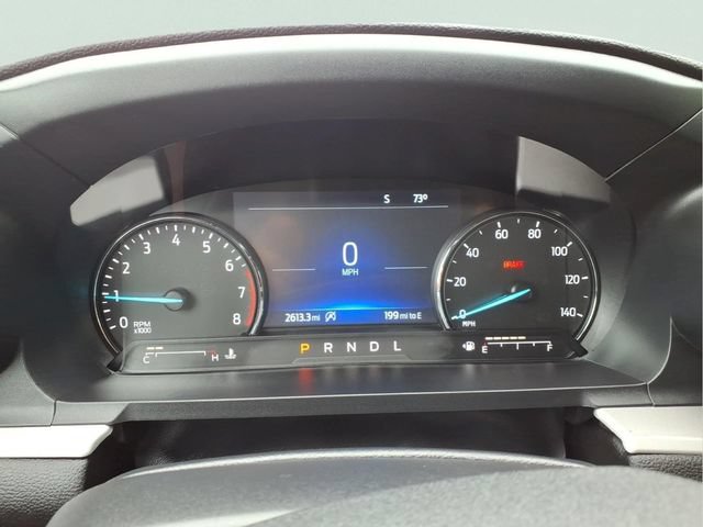 Used 2023 Ford Explorer XLT AWD/4WD image 17