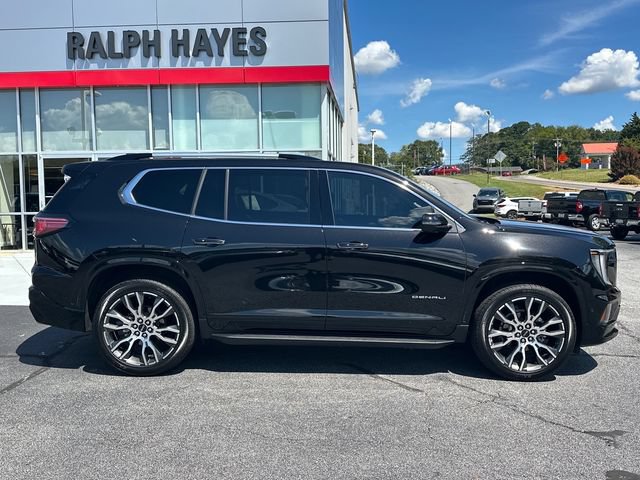 Used 2026 GMC Acadia Denali Ultimate w/ LPO, Floor Liner Package AWD/4WD image 2