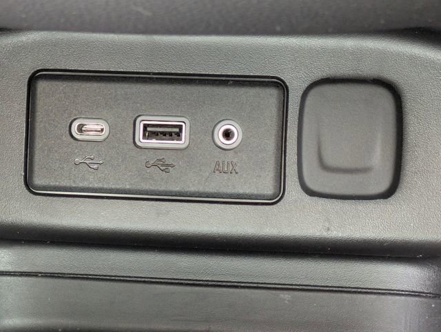 Certified 2024 Chevrolet Equinox LT w/ LPO, Floor Liner Package FWD image 25
