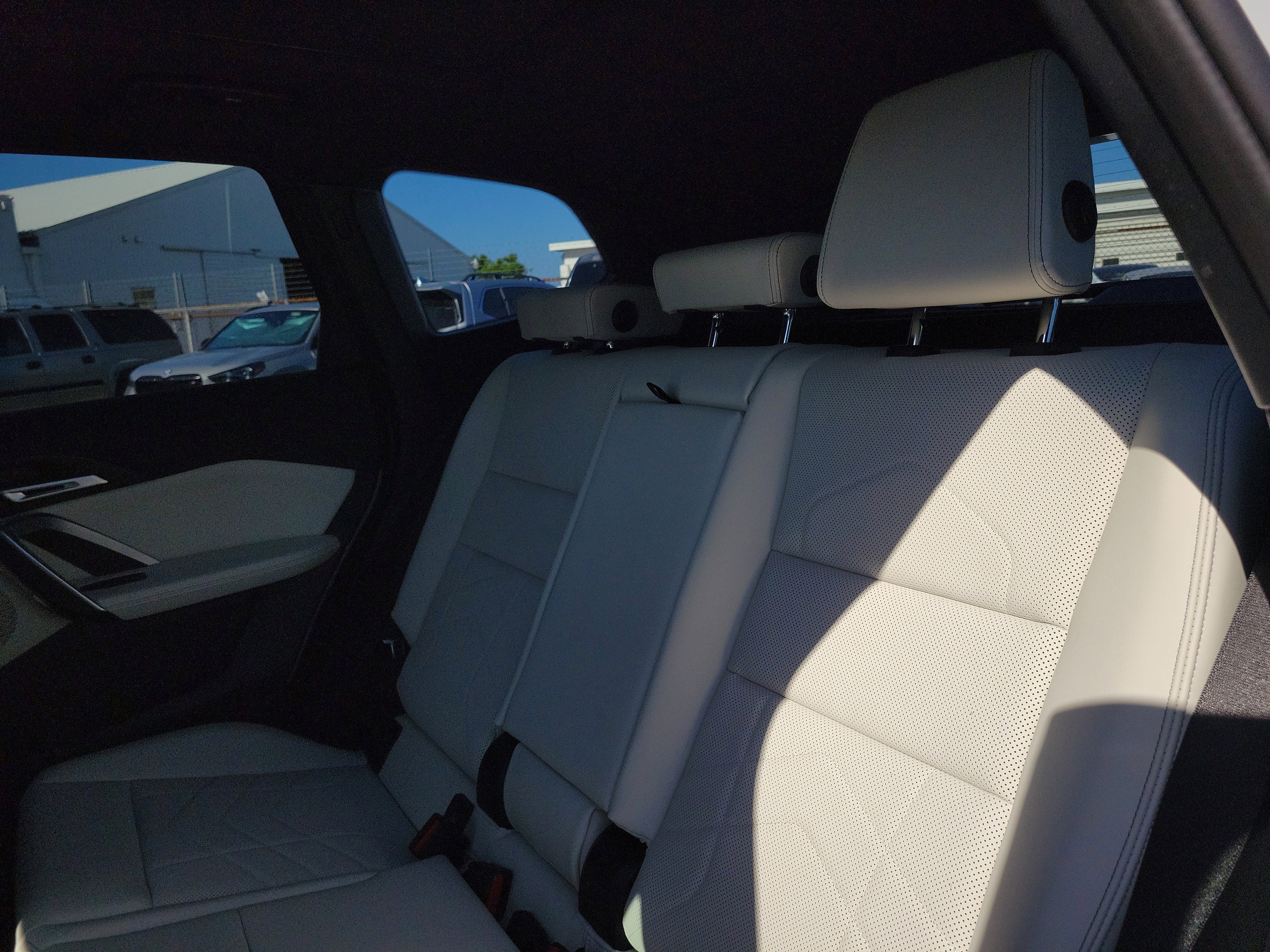 Used 2026 BMW X1 xDrive28i w/ Technology Package image 11