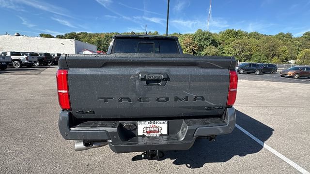 New 2025 Toyota Tacoma TRD Off-Road image 4