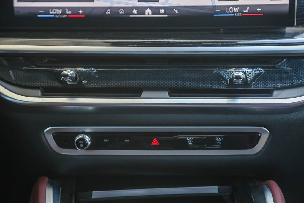 Certified 2026 BMW X6 xDrive40i AWD/4WD image 10