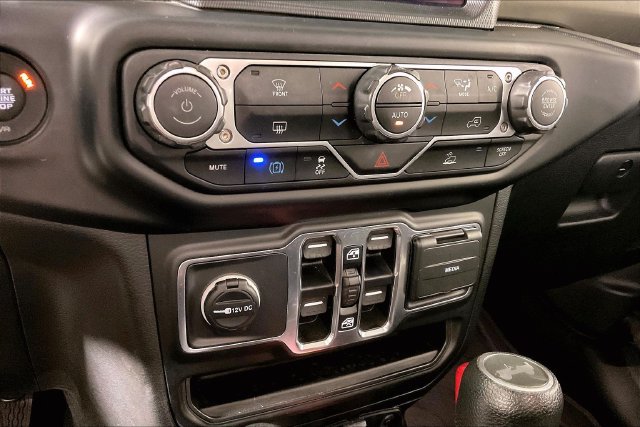 Used 2023 Jeep Wrangler Unlimited w/ 8.4" Radio Group AWD/4WD image 13