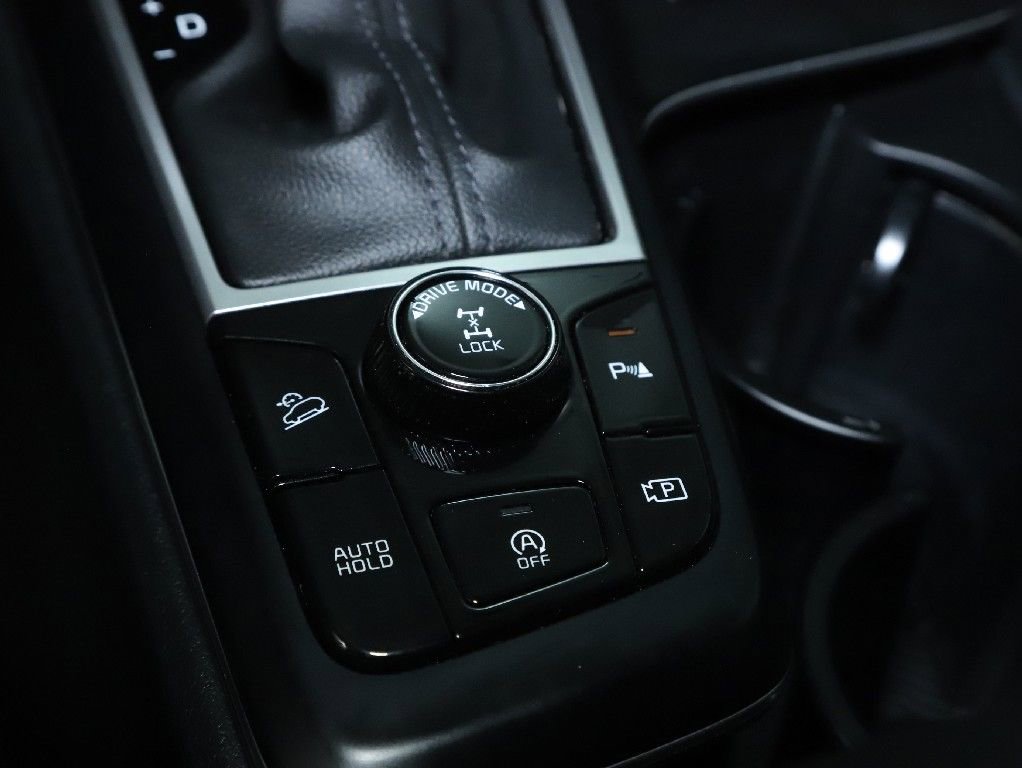 Used 2025 Kia Sportage LX image 29
