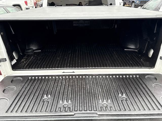 Used 2021 RAM 1500 Classic Warlock w/ Trailer & Traction Group image 12