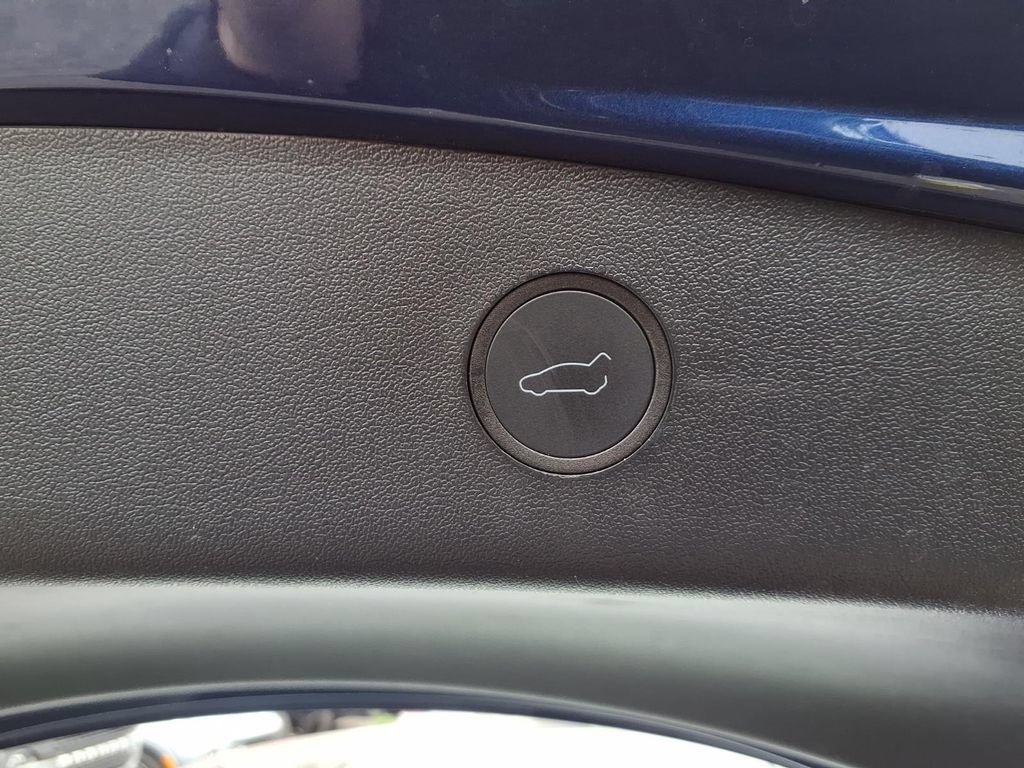 Used 2023 Tesla Model 3 Standard Range RWD image 16