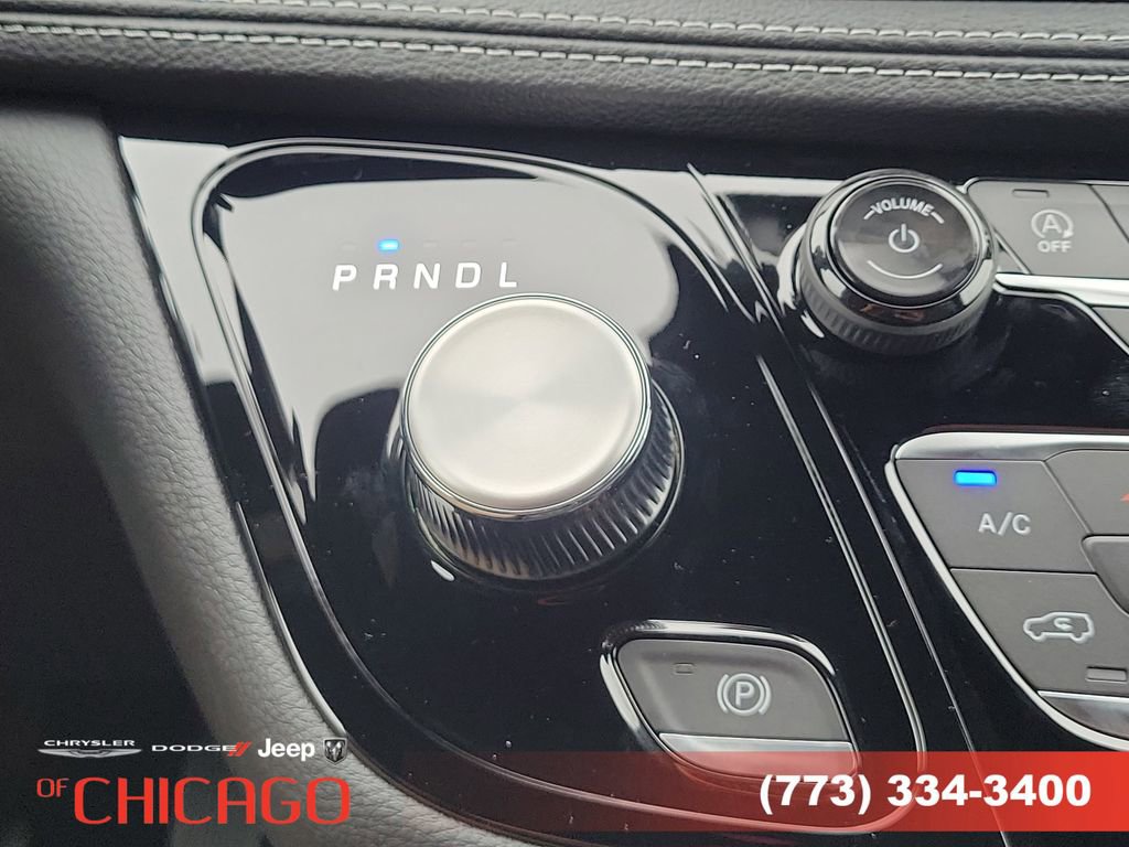 New 2026 Chrysler Pacifica Select image 28