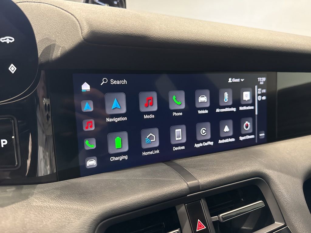 Used 2024 Porsche Taycan 4S w/ Premium Package image 21