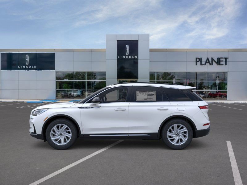 New 2026 Lincoln Corsair Premiere image 3