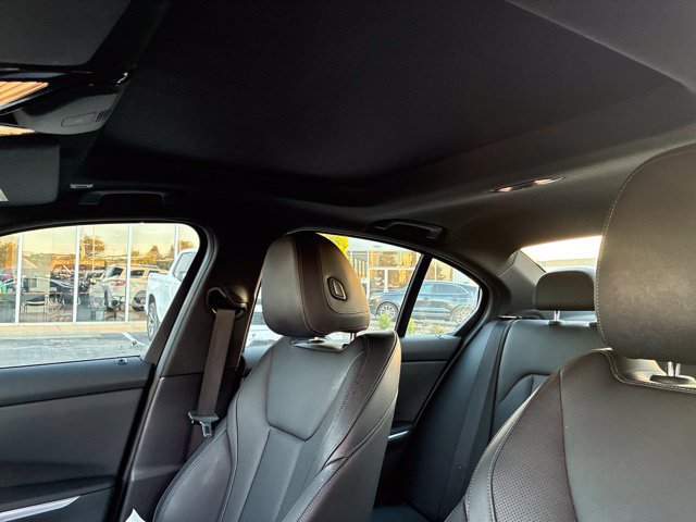 Used 2023 BMW 330i xDrive Sedan w/ Driving Assistance Package AWD/4WD image 38