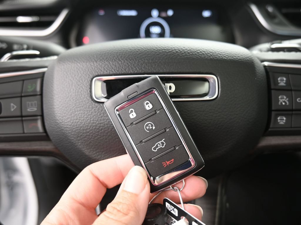 New 2025 Jeep Grand Cherokee Limited w/ Luxury Tech Group II image 25