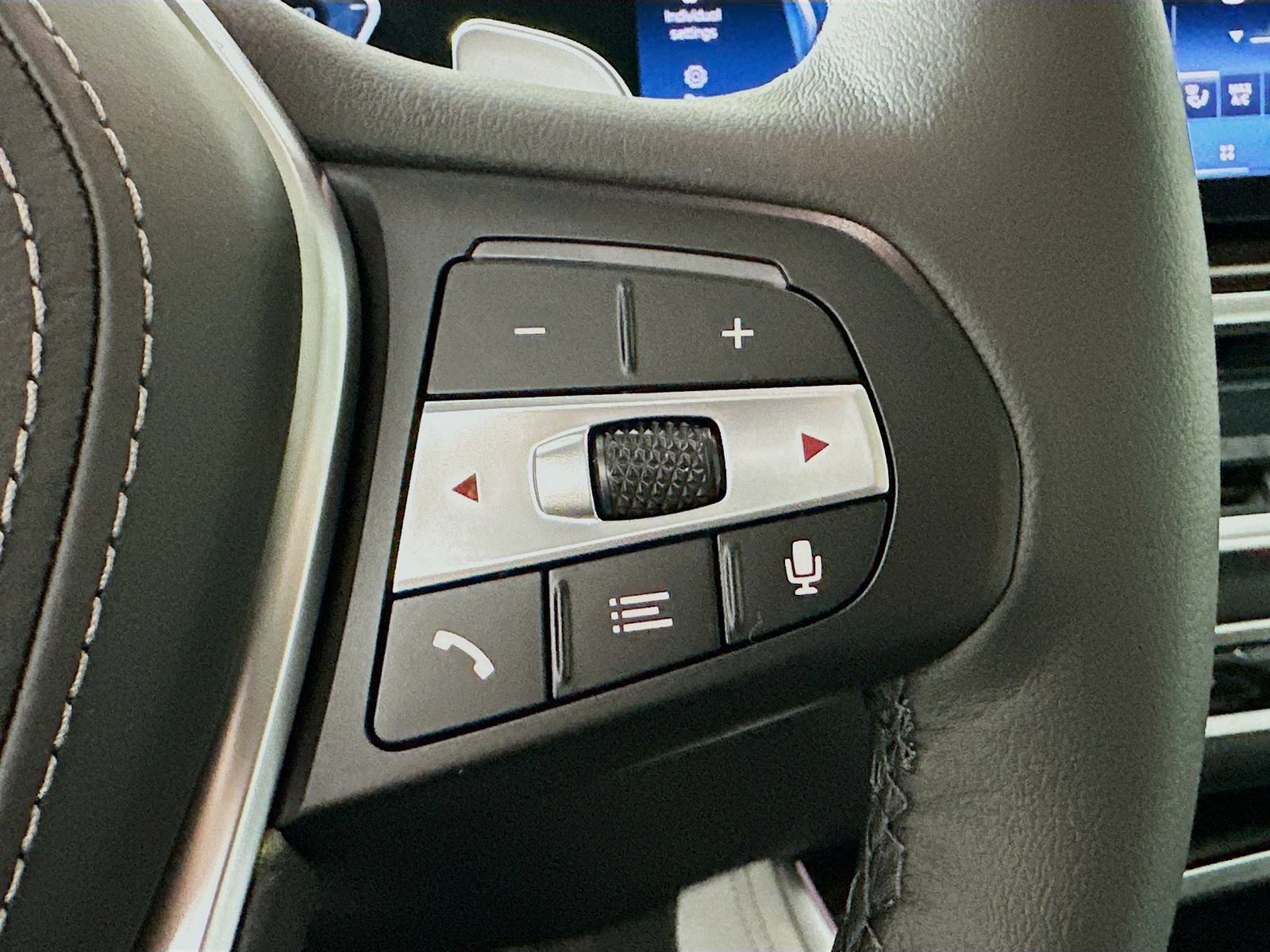 New 2026 BMW X5 xDrive40i AWD/4WD image 19