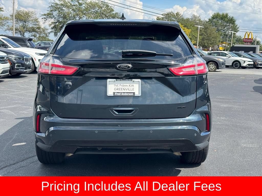Used 2024 Ford Edge SE w/ Black Appearance Package AWD/4WD image 4