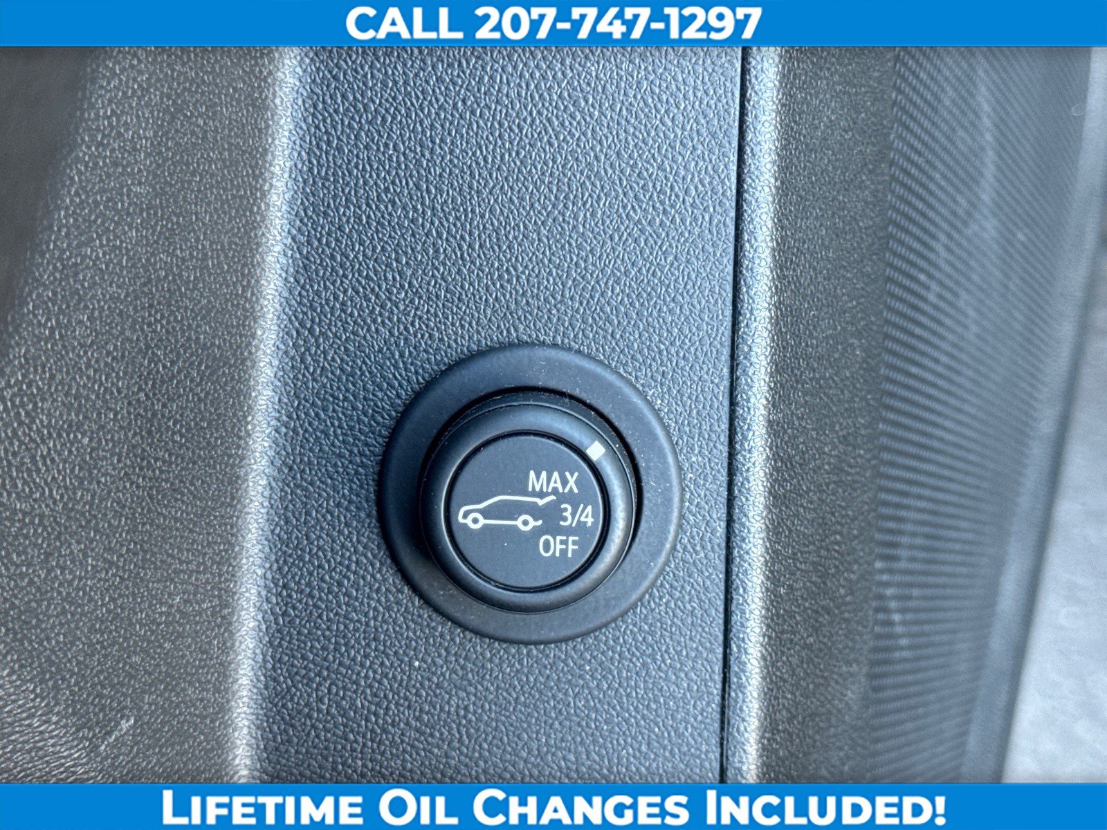 Used 2023 Chevrolet Equinox LT AWD/4WD image 12