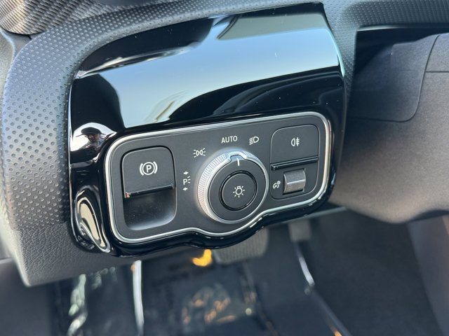 Used 2026 Mercedes-Benz CLA 250 image 18