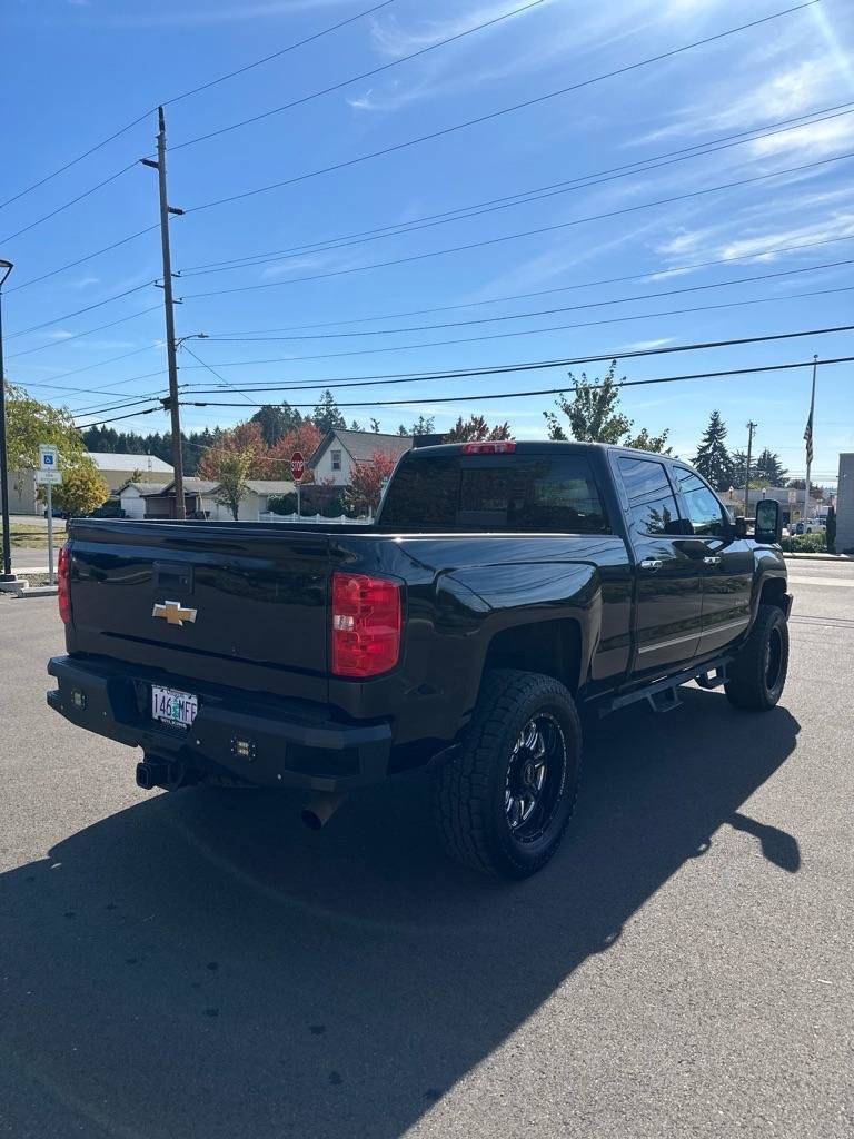 Used 2015 Chevrolet Silverado 2500 LTZ AWD/4WD image 5