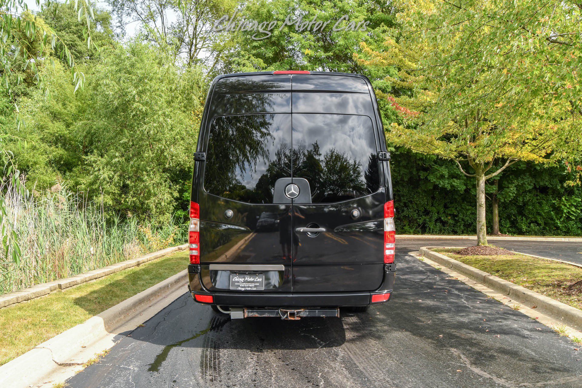 Used 2011 Freightliner Sprinter 2500 RWD image 4