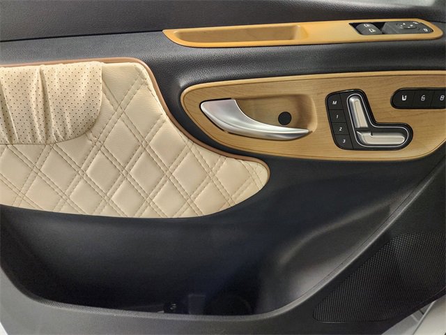 Used 2019 Mercedes-Benz Sprinter 170 image 23