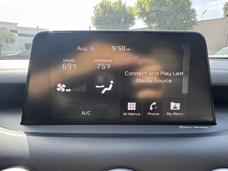 Used 2018 Kia Stinger GT2 AWD/4WD image 43