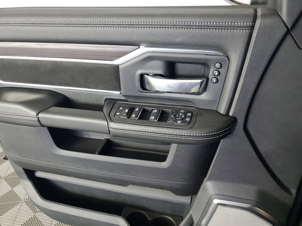 New 2025 RAM 2500 Laramie image 30