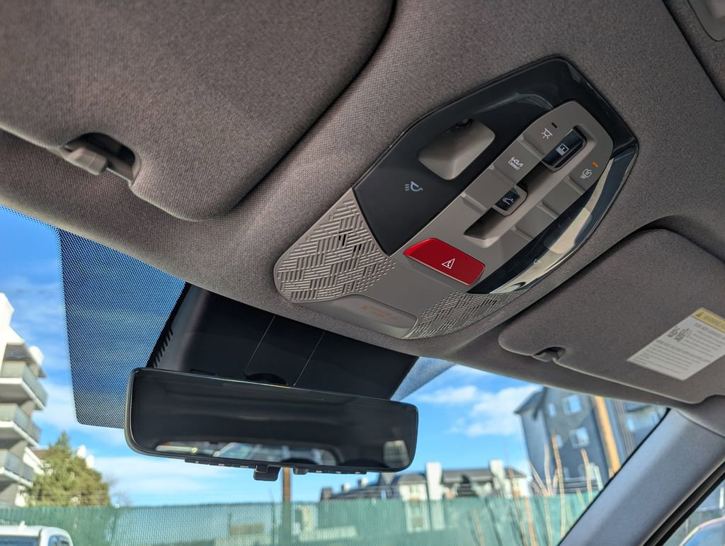 Certified 2024 Kia EV9 Land image 33