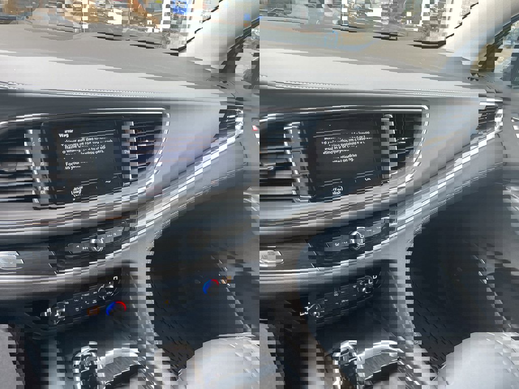 Used 2021 Buick Enclave Essence w/ Sound and Sites Package image 22