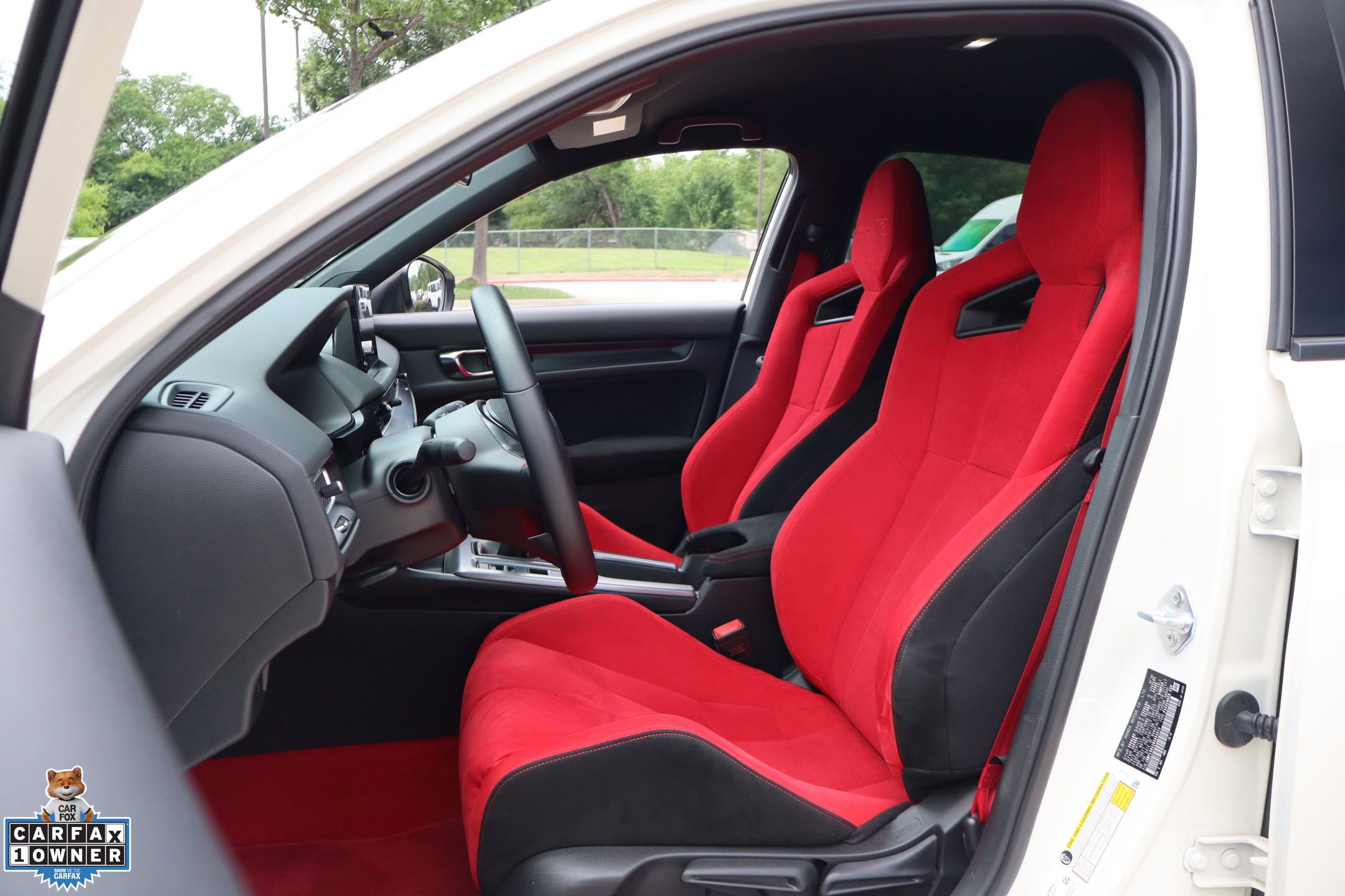 Used 2024 Honda Civic Type R image 11