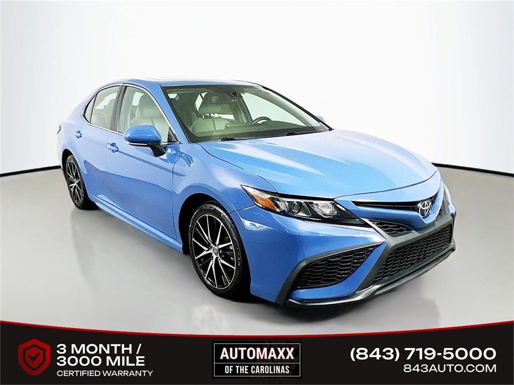 Used 2024 Toyota Camry SE
