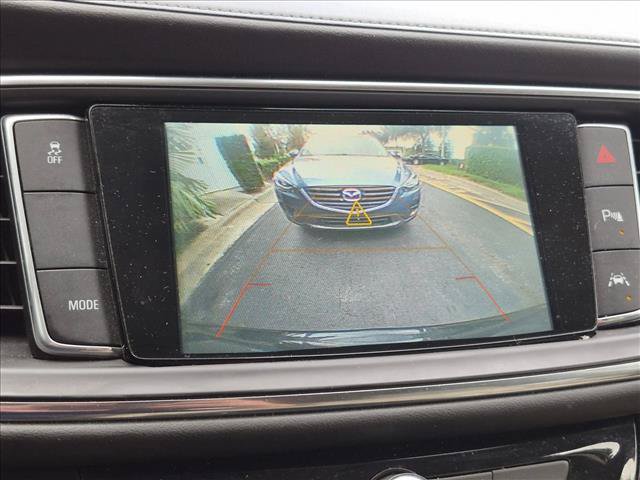 Used 2019 Buick Enclave Premium w/ Experience Buick Package FWD image 10