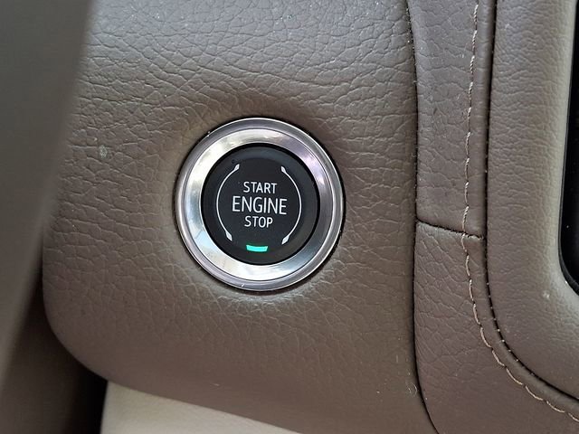 Used 2024 GMC Yukon XL Denali image 23