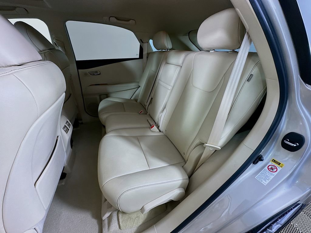 Used 2015 Lexus RX 450h FWD image 25