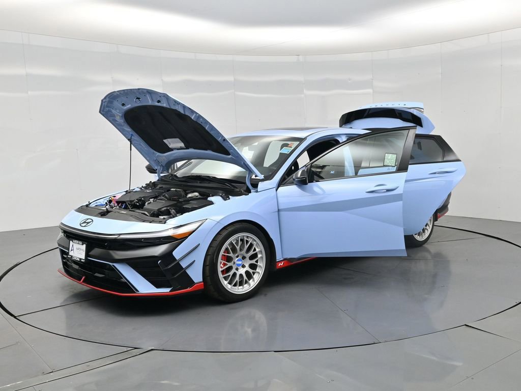 Used 2025 Hyundai Elantra N FWD image 27