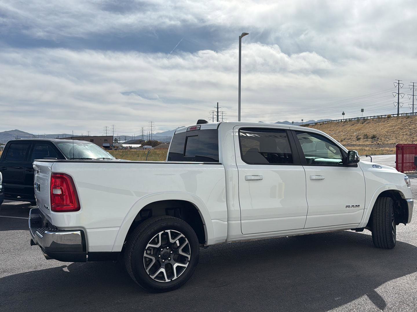 Used 2025 RAM 1500 Laramie image 8