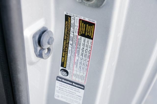 Used 2021 Nissan NV 1500 S image 43