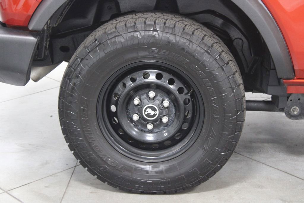 Used 2023 Ford Bronco 4-Door AWD/4WD image 13