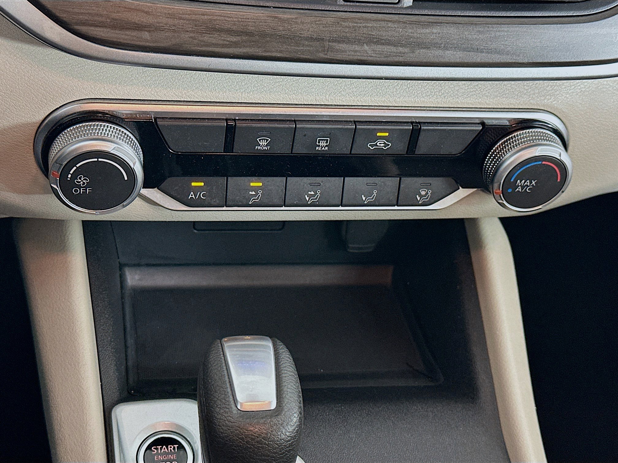 Used 2025 Nissan Altima 2.5 SV image 23