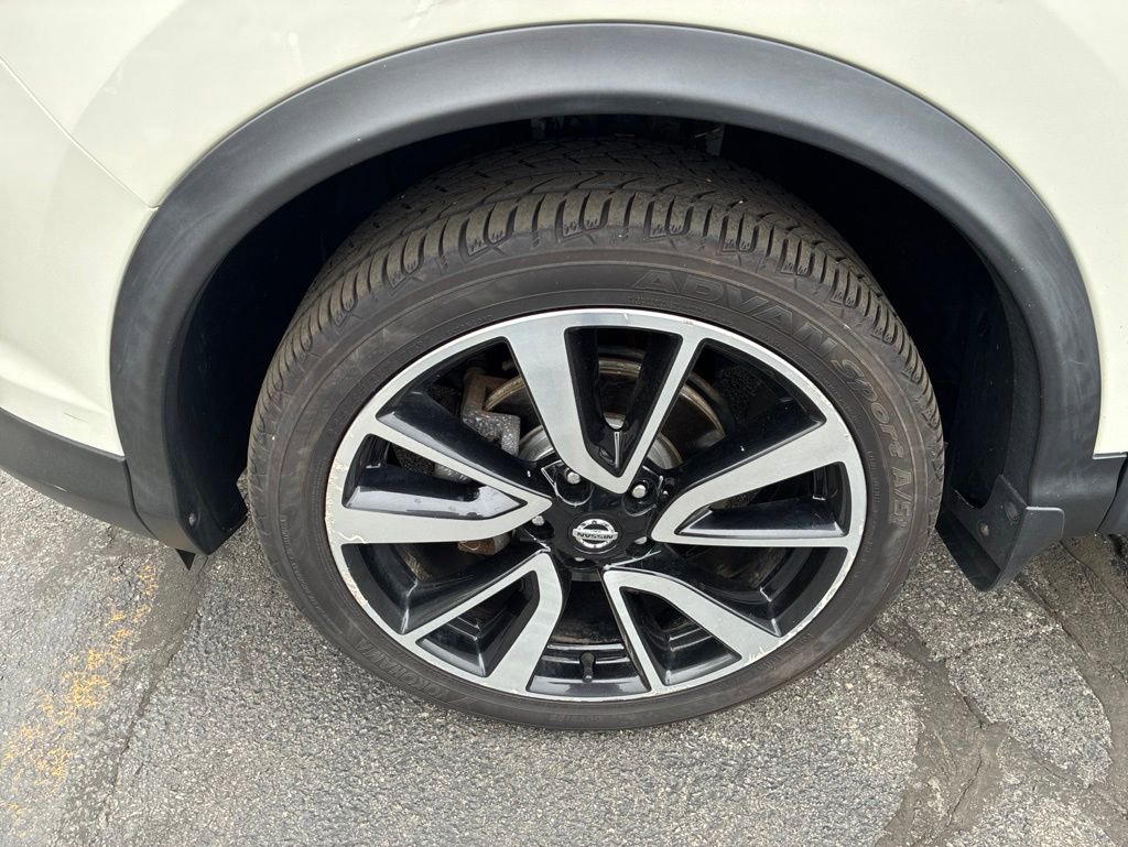 Certified 2019 Nissan Rogue Sport SL w/ Premium Package AWD/4WD image 12