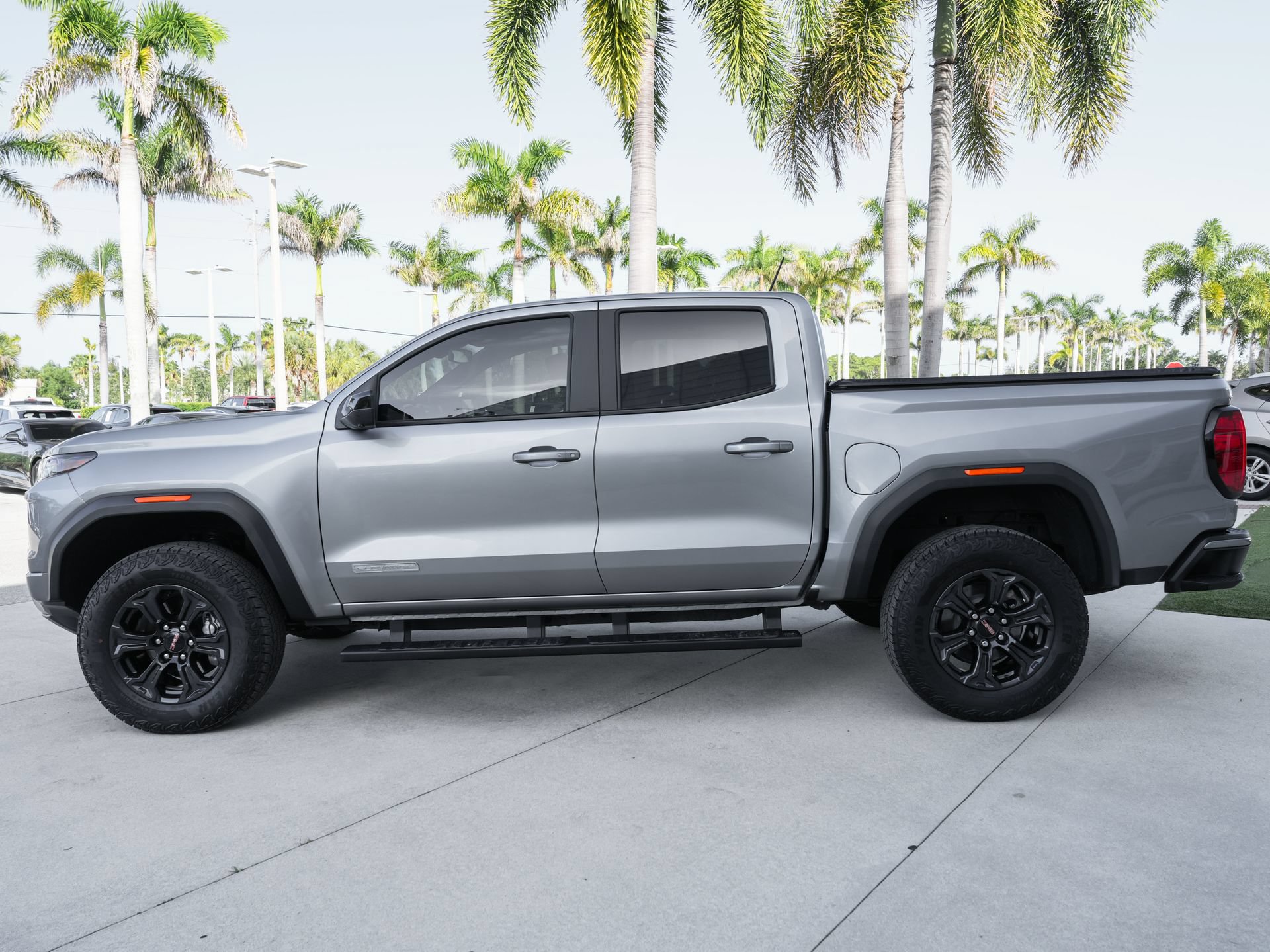 Used 2025 GMC Canyon Elevation w/ Convenience Package RWD image 23